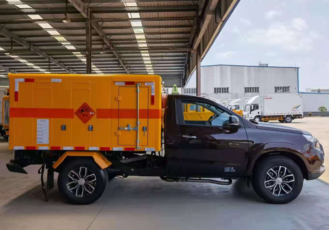 通山爆破器材运输车的作用是什么